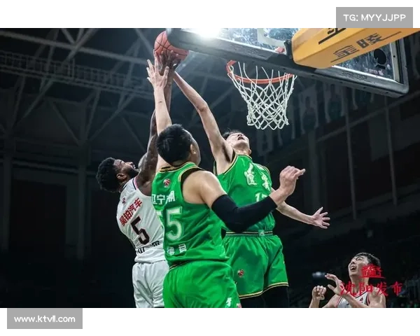 比赛结果揭晓 热血对决带来震撼胜负引爆全场精彩瞬间